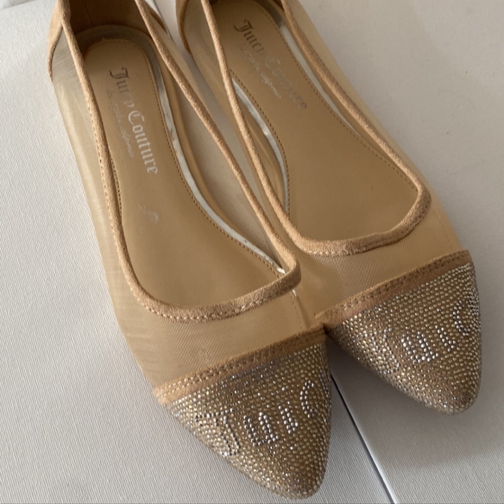 JUICY COUTURE ointed toe Flats,tan/gold, sheer fabric w/Sparkled "Juicy" on toes